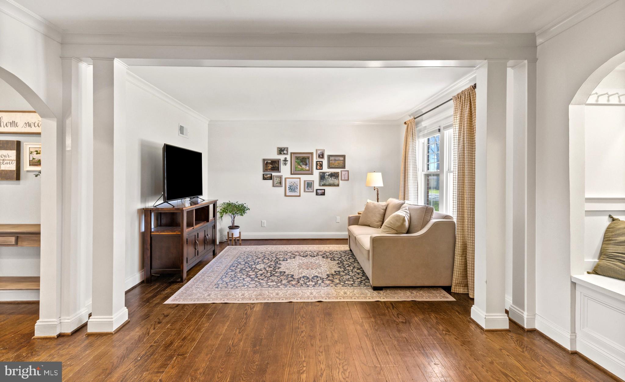 COLUMBIA BEACH - Residential