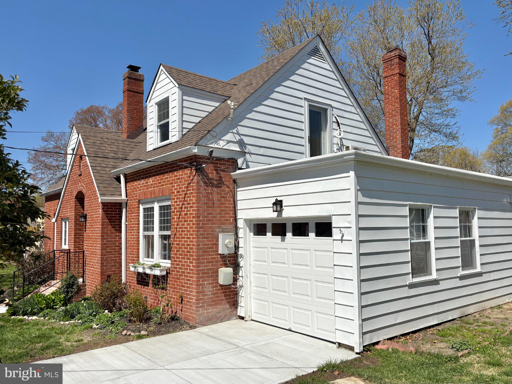 COLUMBIA BEACH - Residential