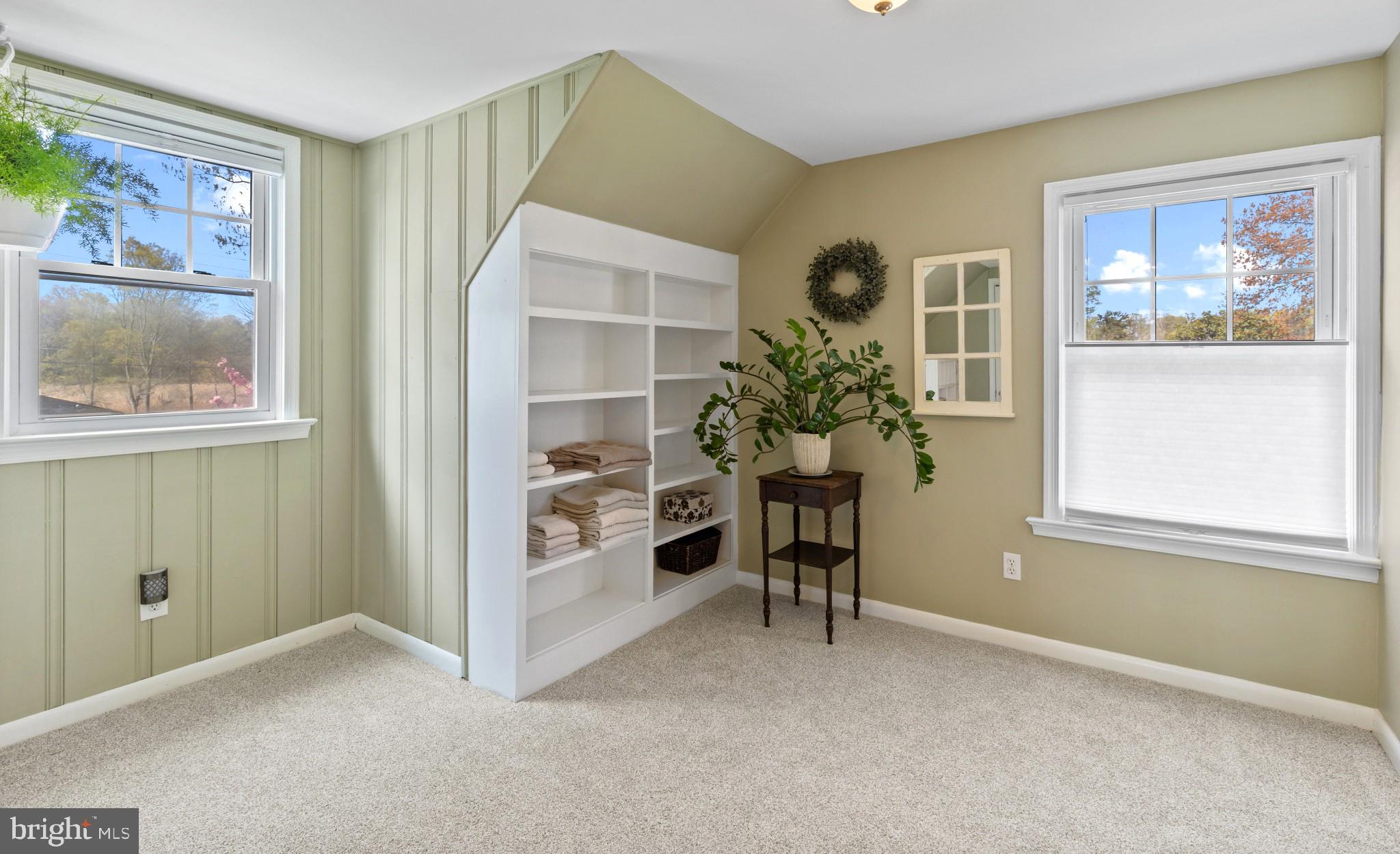 COLUMBIA BEACH - Residential