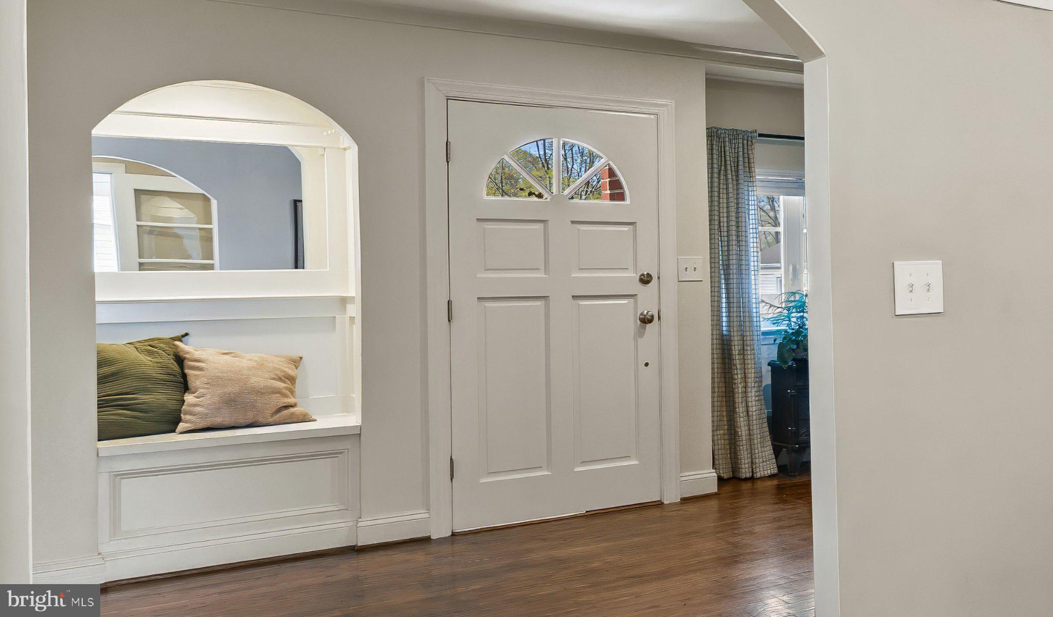 COLUMBIA BEACH - Residential