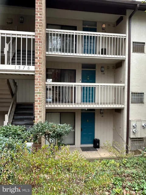1578 Moorings Drive Unit 4B/12B, Reston, VA MLS: VAFX2226104
