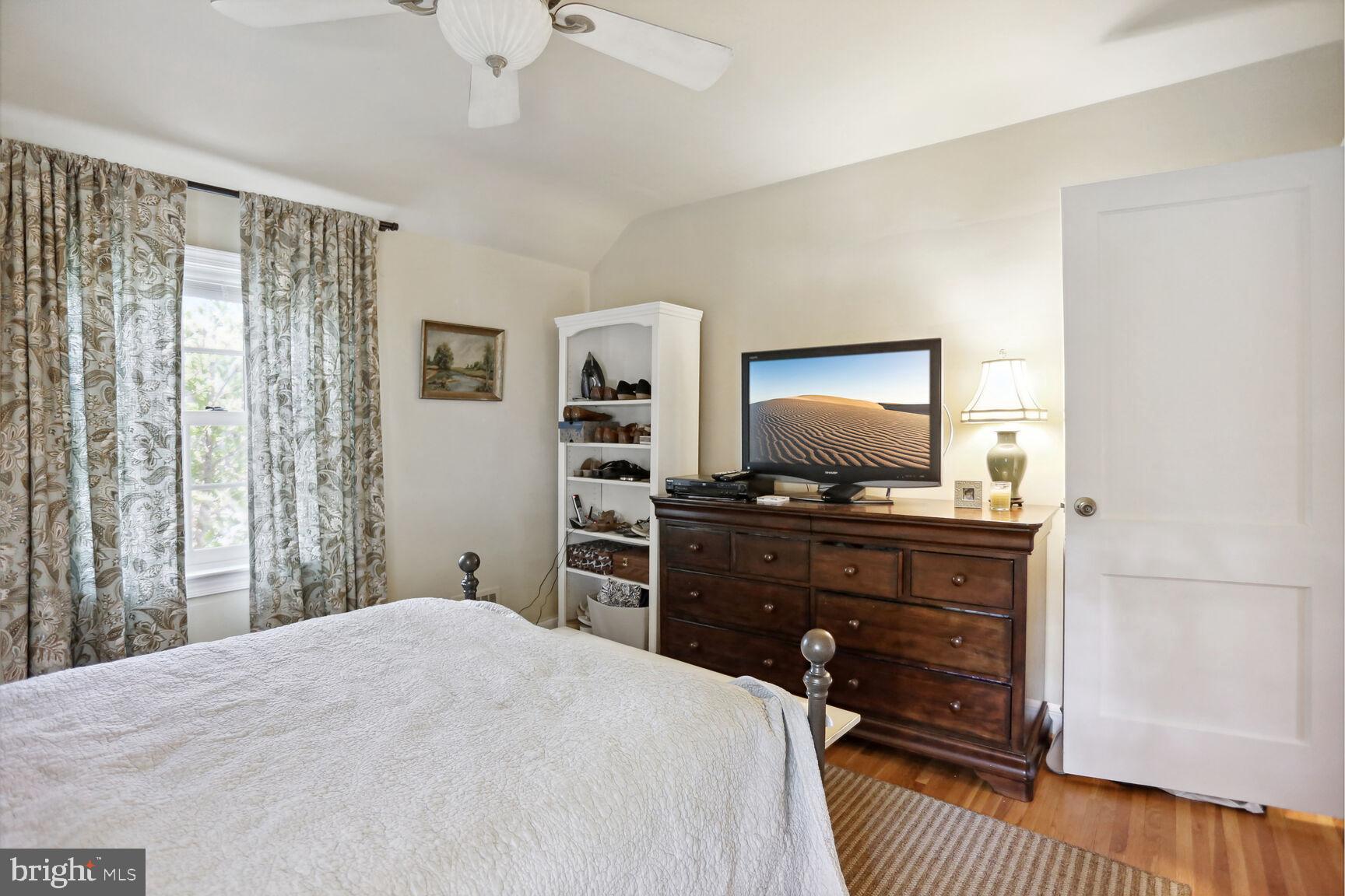 CAMERON HEIGHTS - Residential