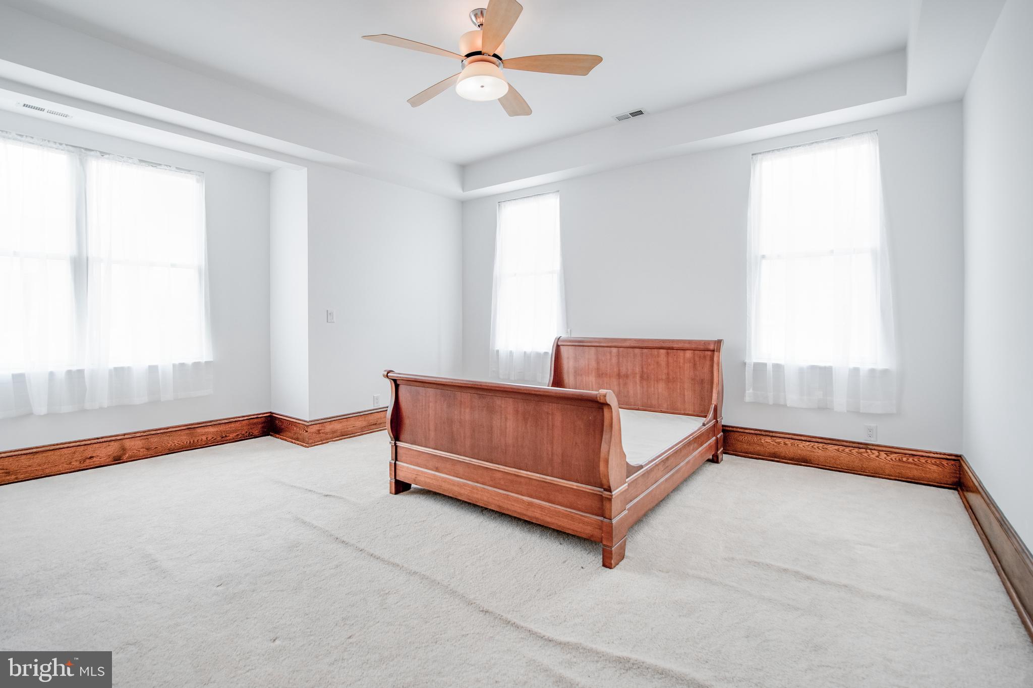 FAIRMOUNT - Residential