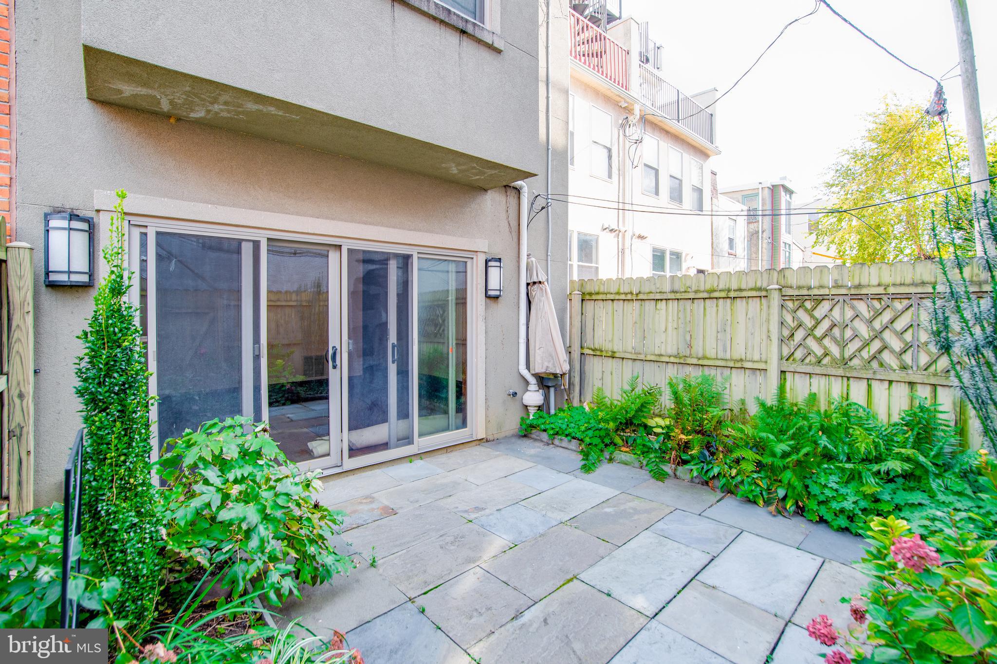 FAIRMOUNT - Residential