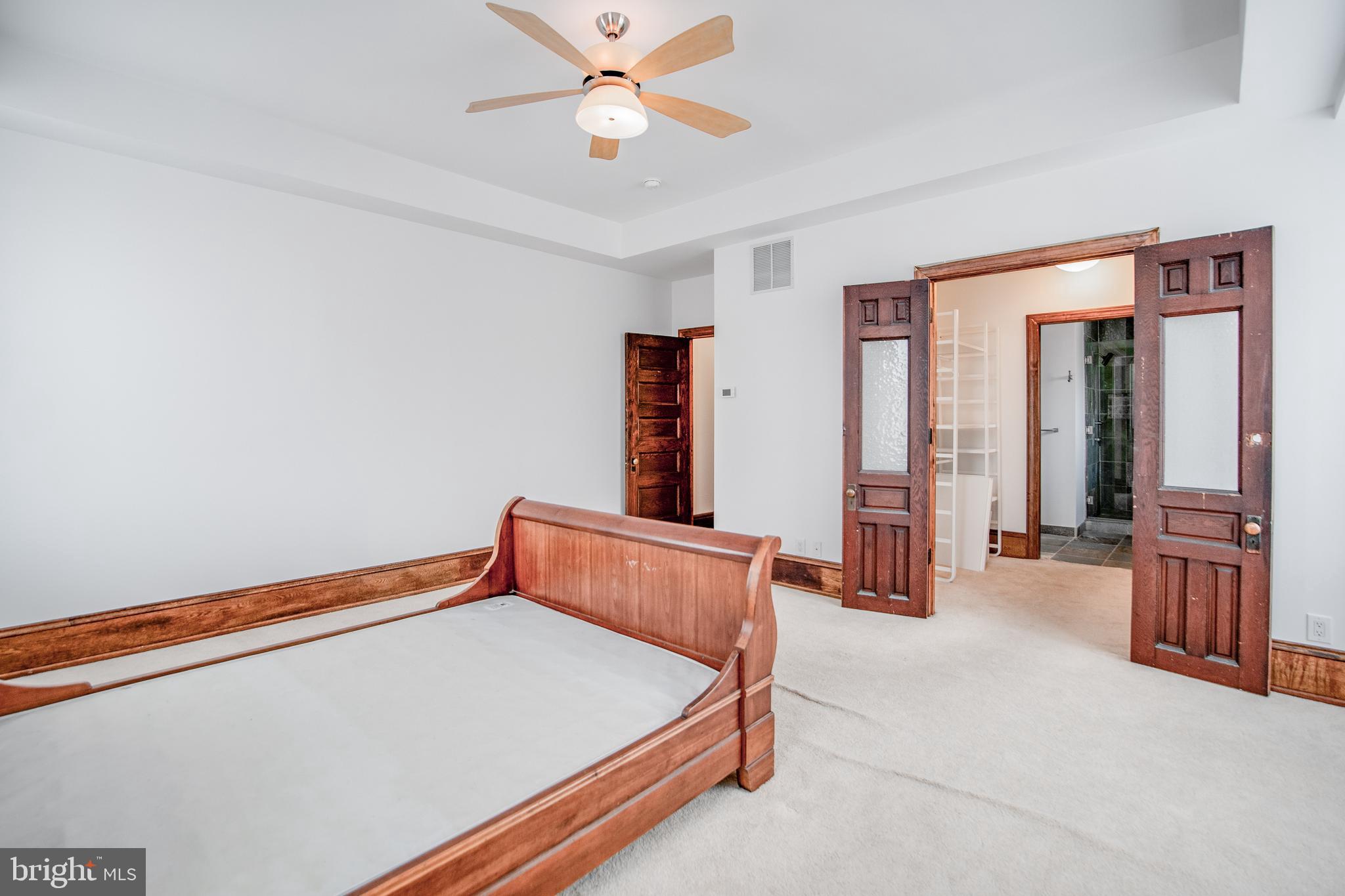 FAIRMOUNT - Residential