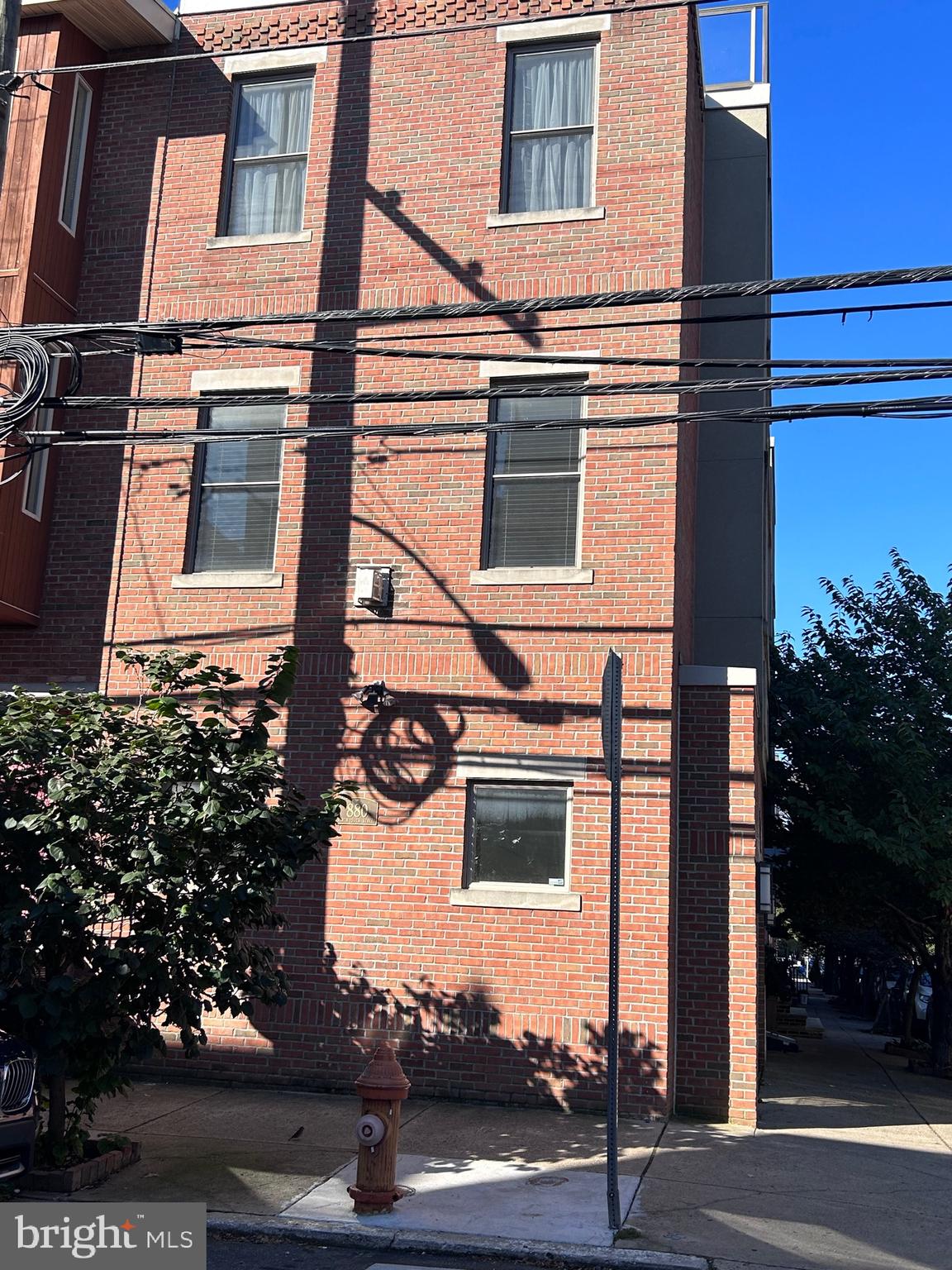 FAIRMOUNT - Residential