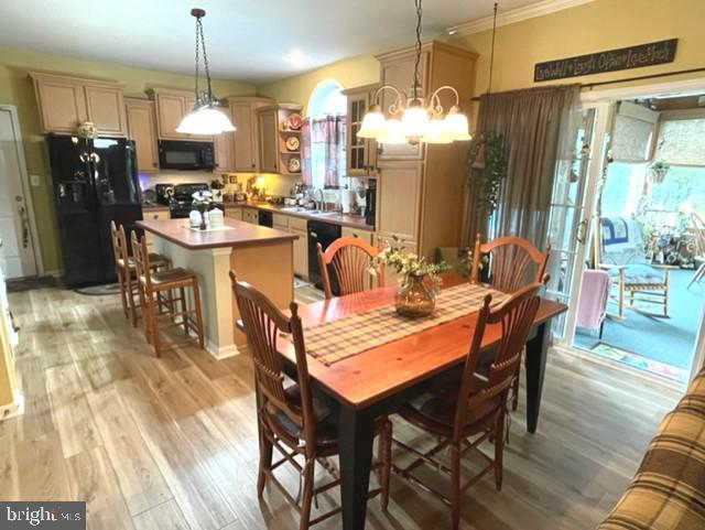 MONMOUTH VILLAGE - Residential