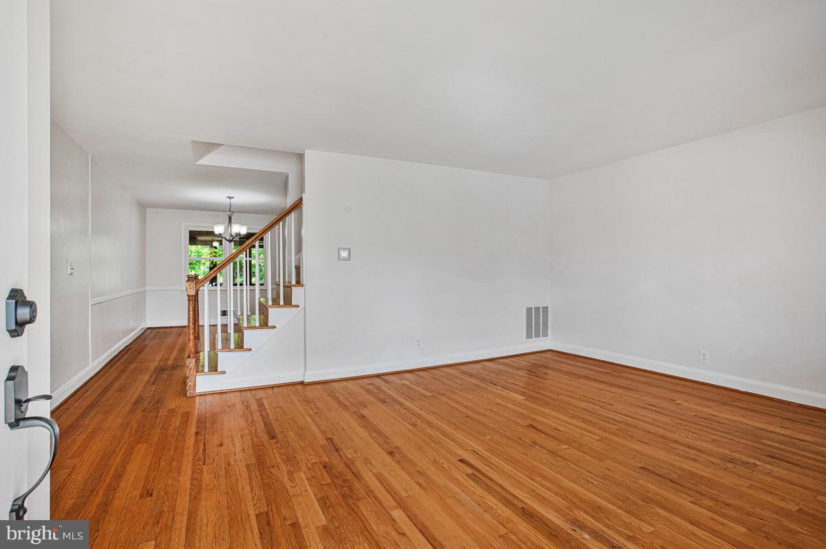 1016 WINSFORD ROAD