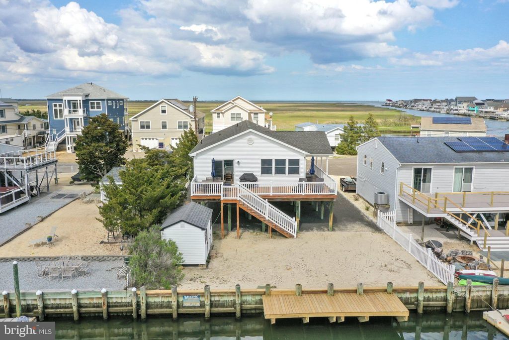 Photo of 468 Anchor Avenue, TUCKERTON, NJ 08087 (MLS # NJOC2042446)