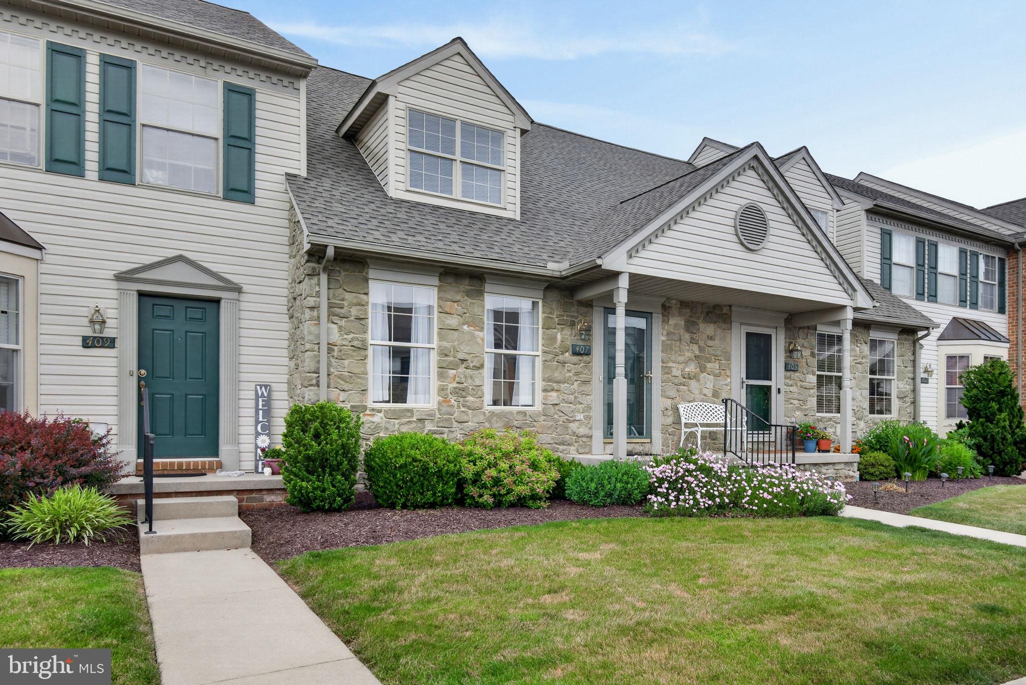 407 COBBLESTONE LANE