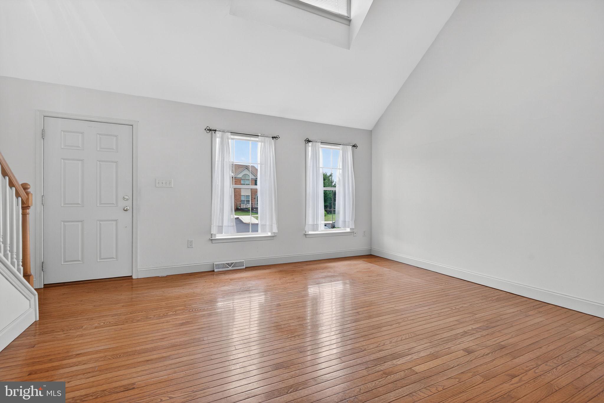 407 COBBLESTONE LANE