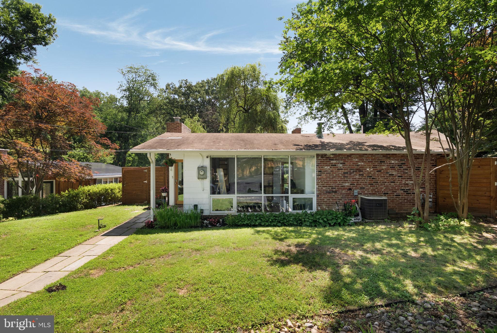 3306 PENDLETON DRIVE