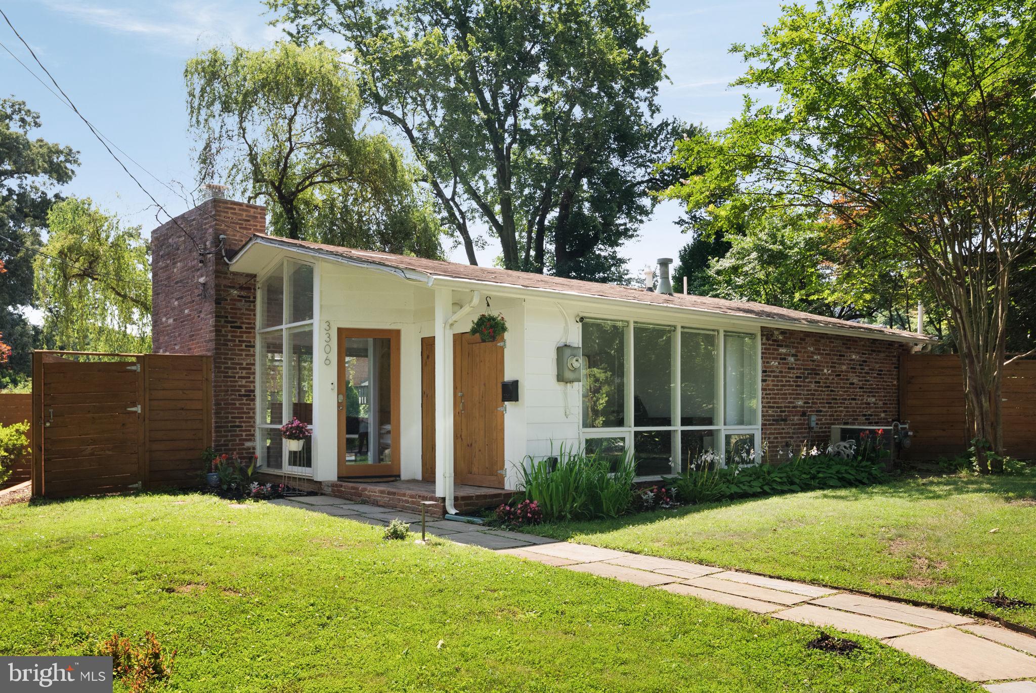 3306 PENDLETON DRIVE