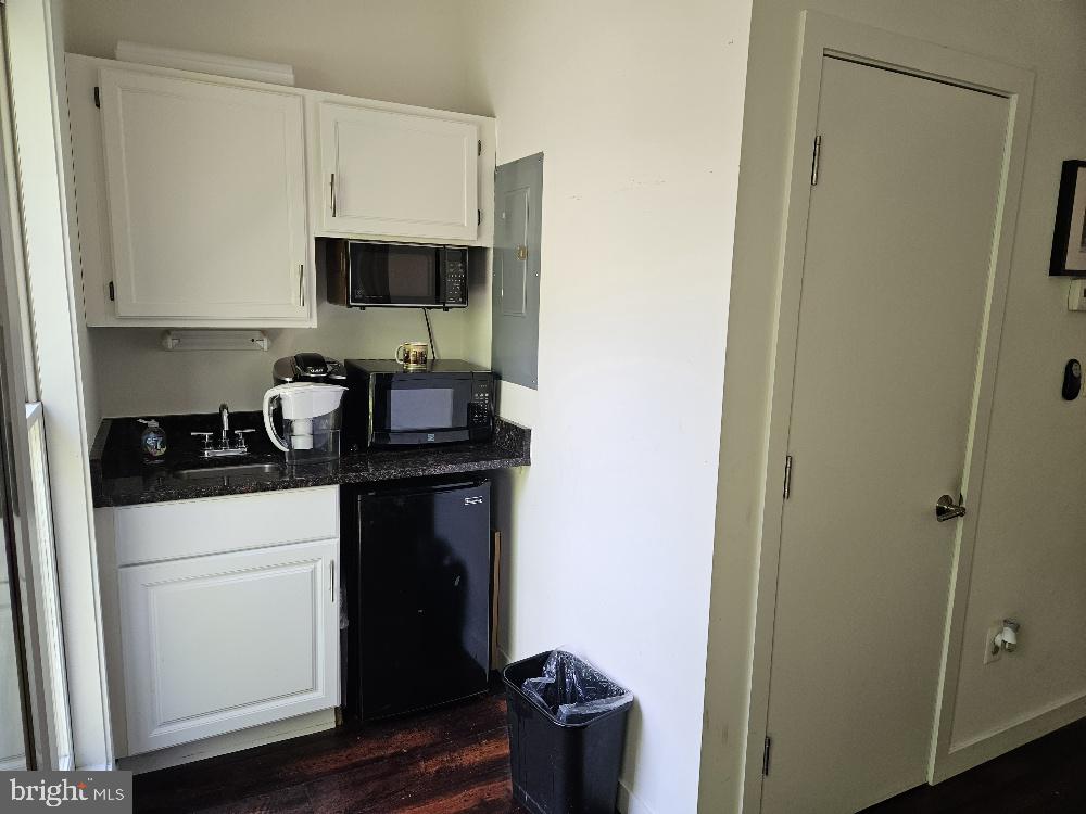 JUDICIAL COURT CONDOS - Commercial Sale