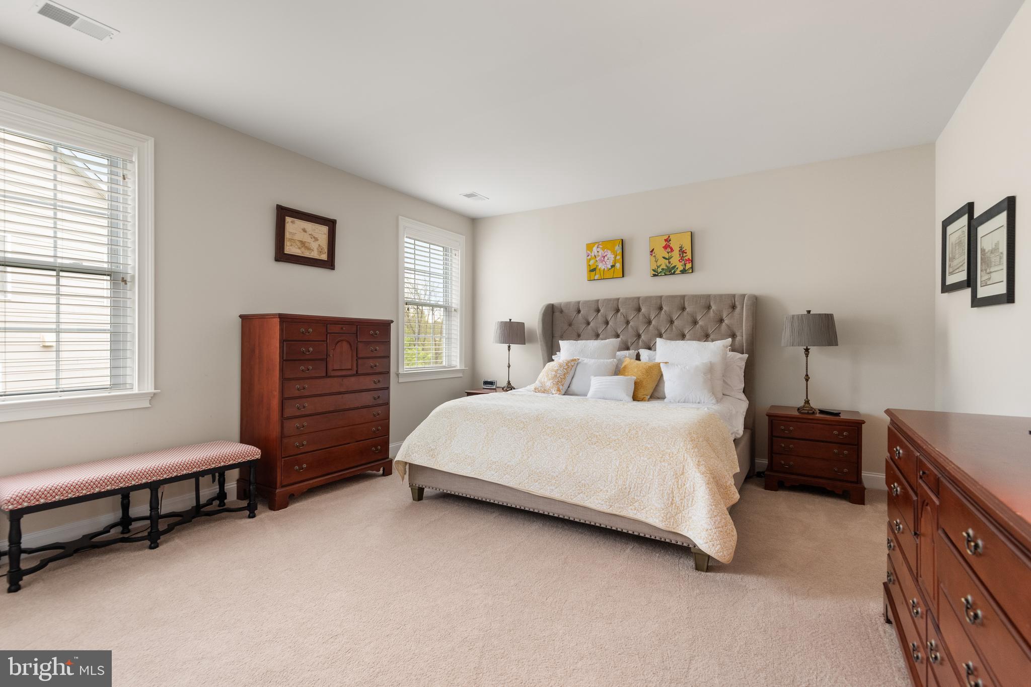 RAVENSCLIFF - Residential