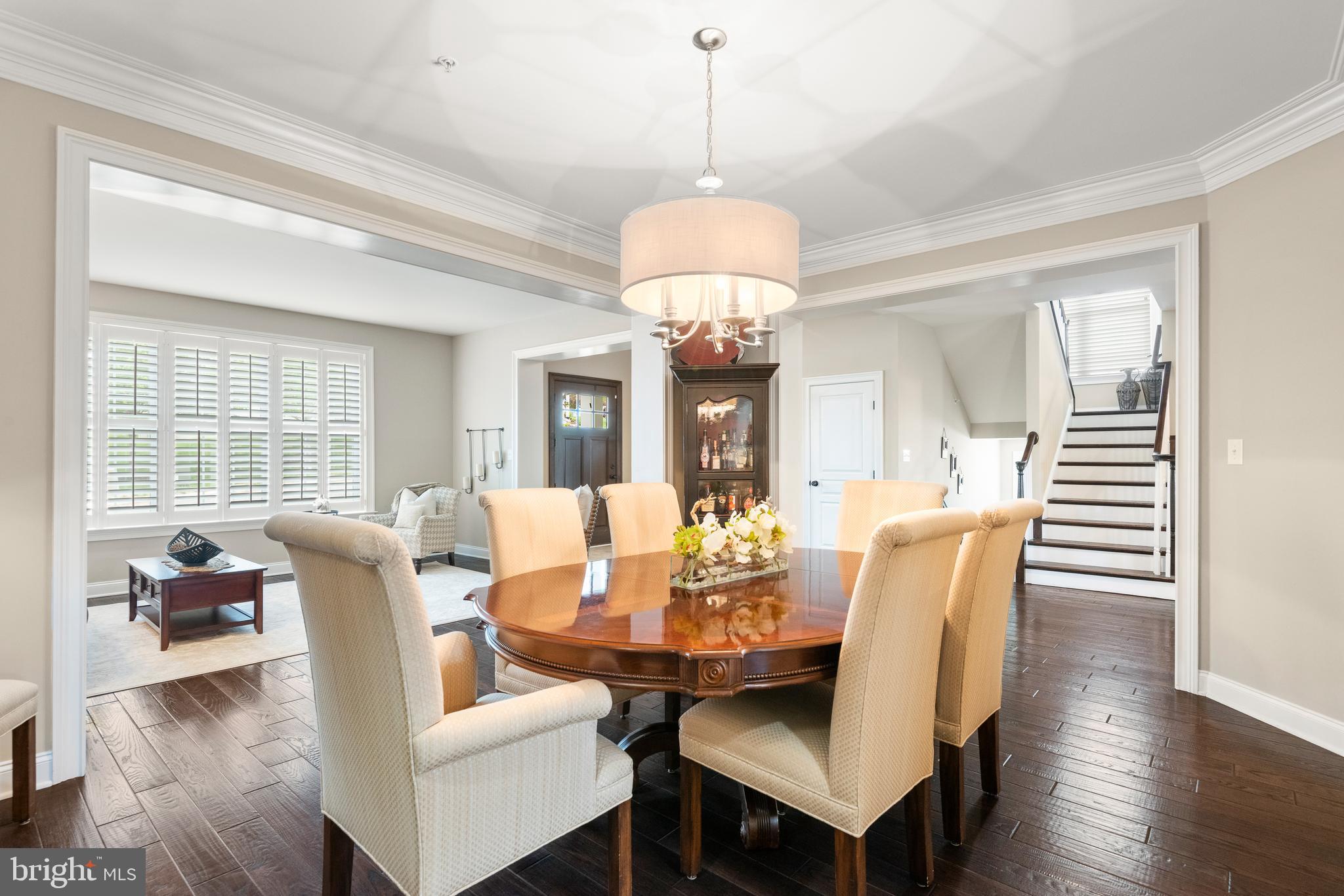 RAVENSCLIFF - Residential