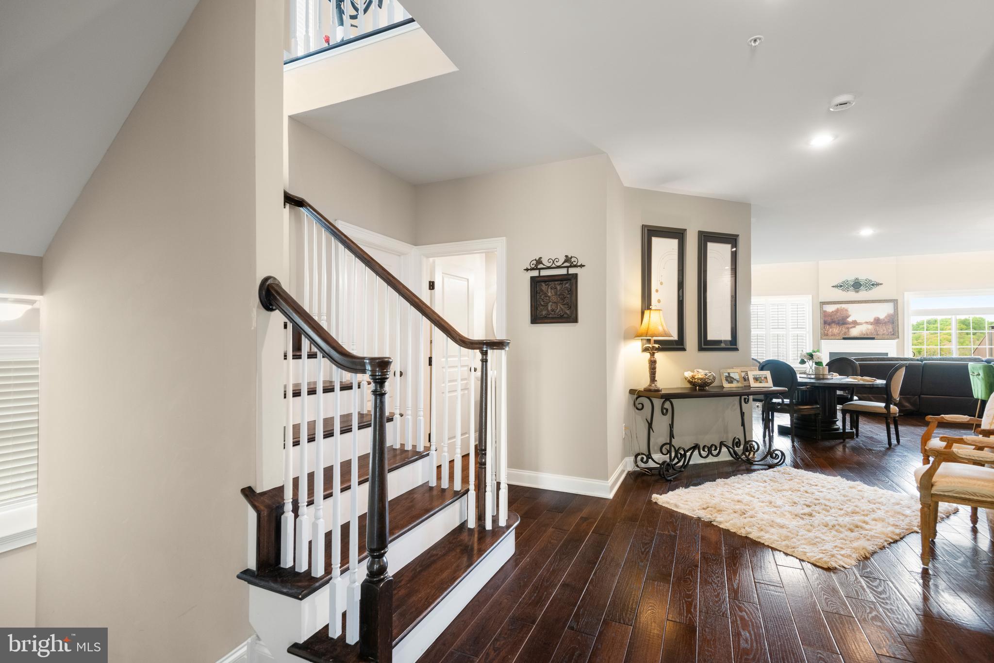 RAVENSCLIFF - Residential
