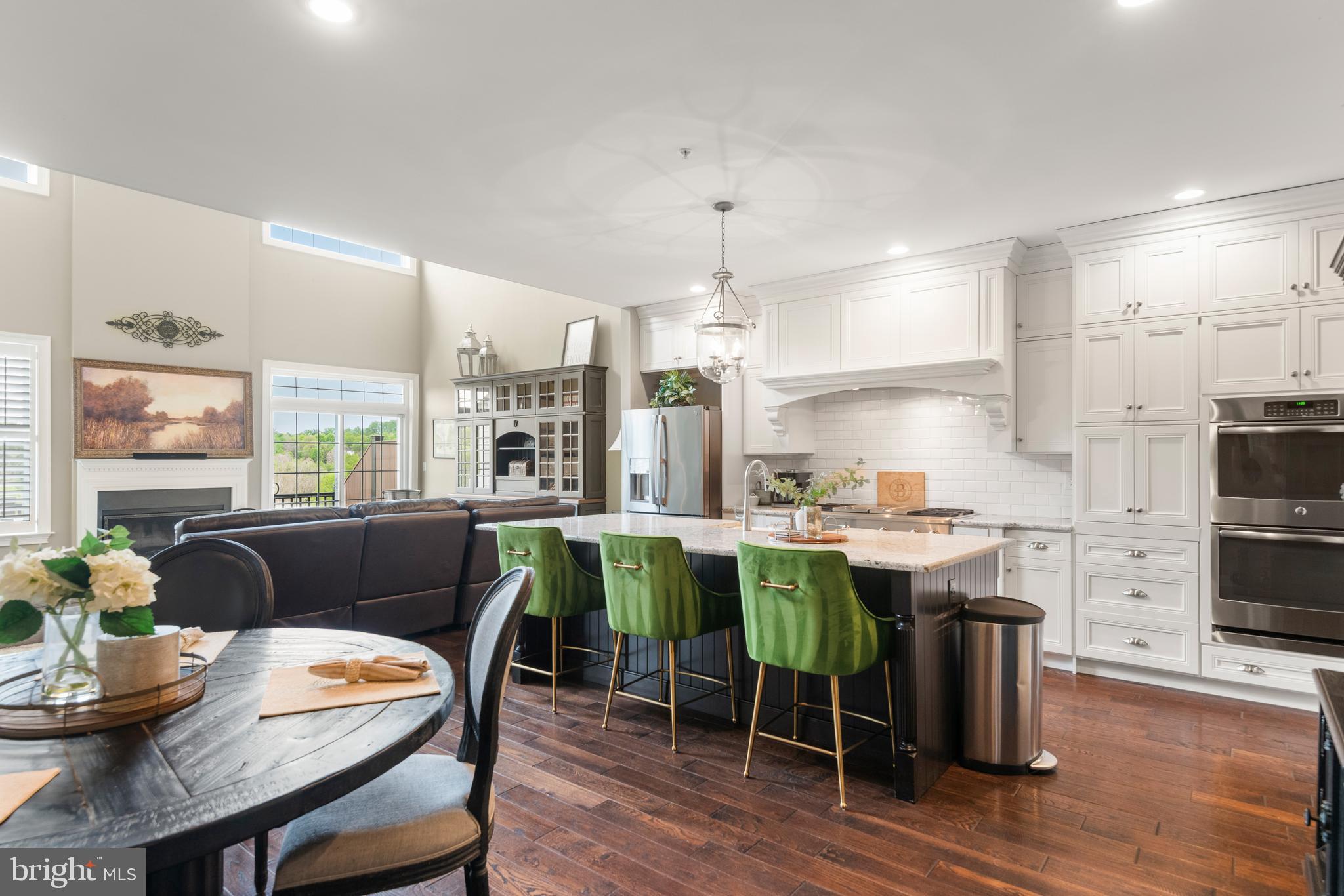 RAVENSCLIFF - Residential