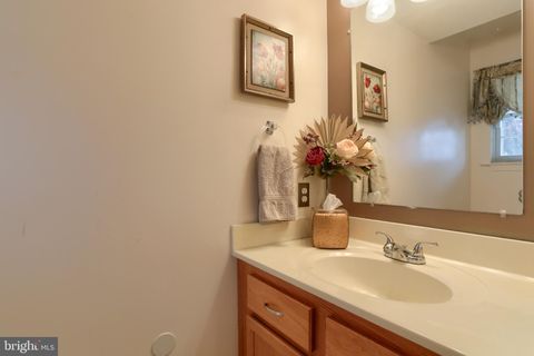Tiny photo for 5790 Hidden Lake Drive, HARRISBURG, PA 17111 (MLS # PADA2059404)