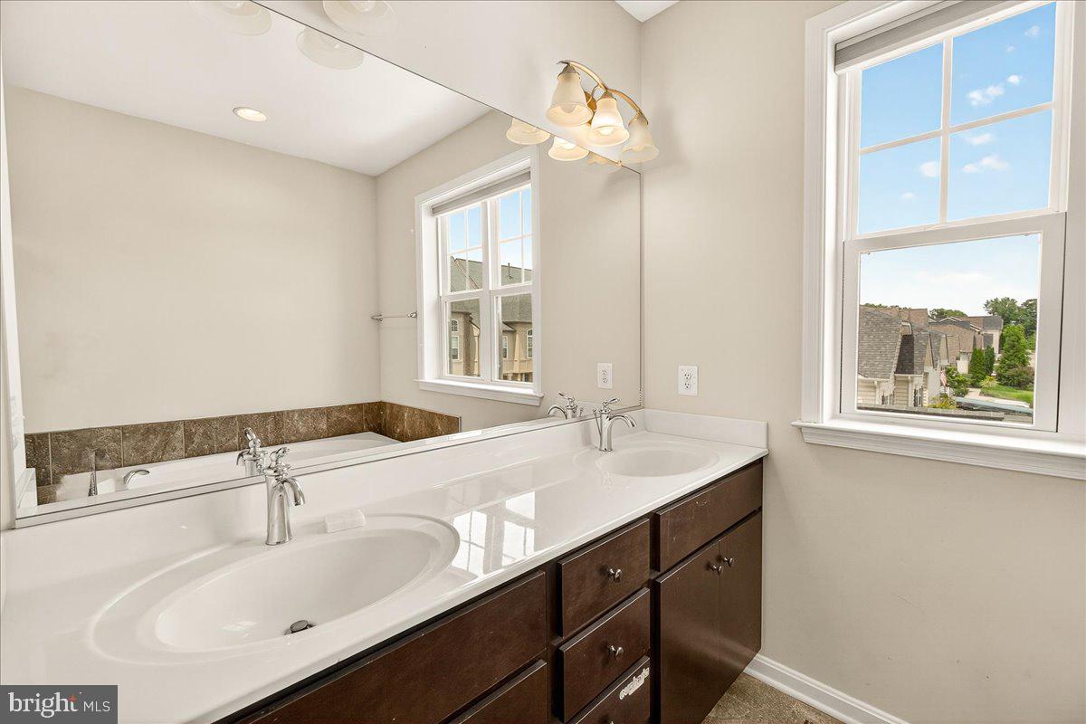 EASTCHURCH - Residential