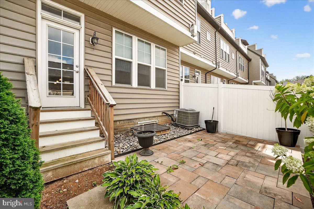 EASTCHURCH - Residential