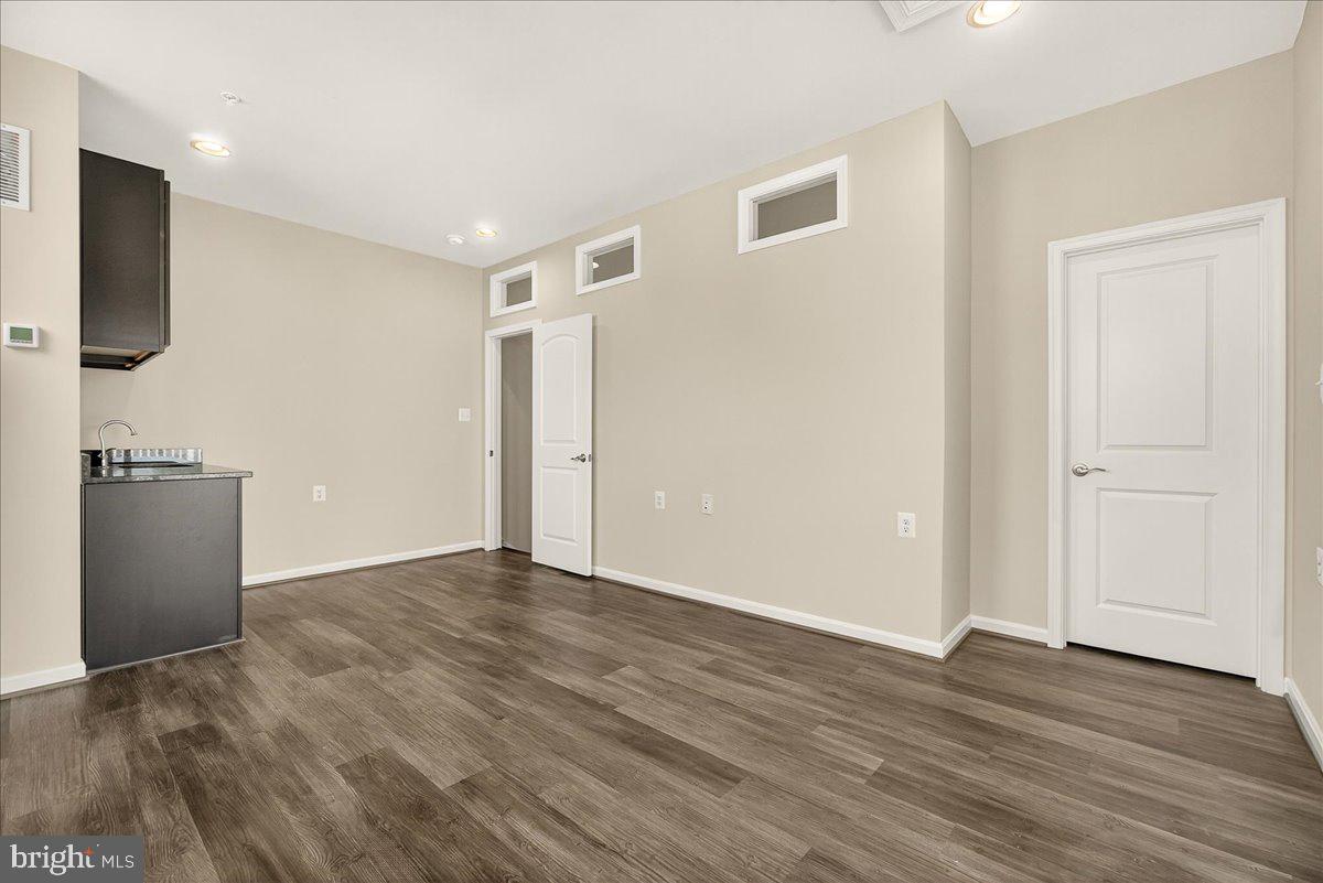 EASTCHURCH - Residential