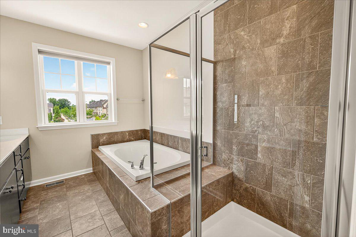 EASTCHURCH - Residential