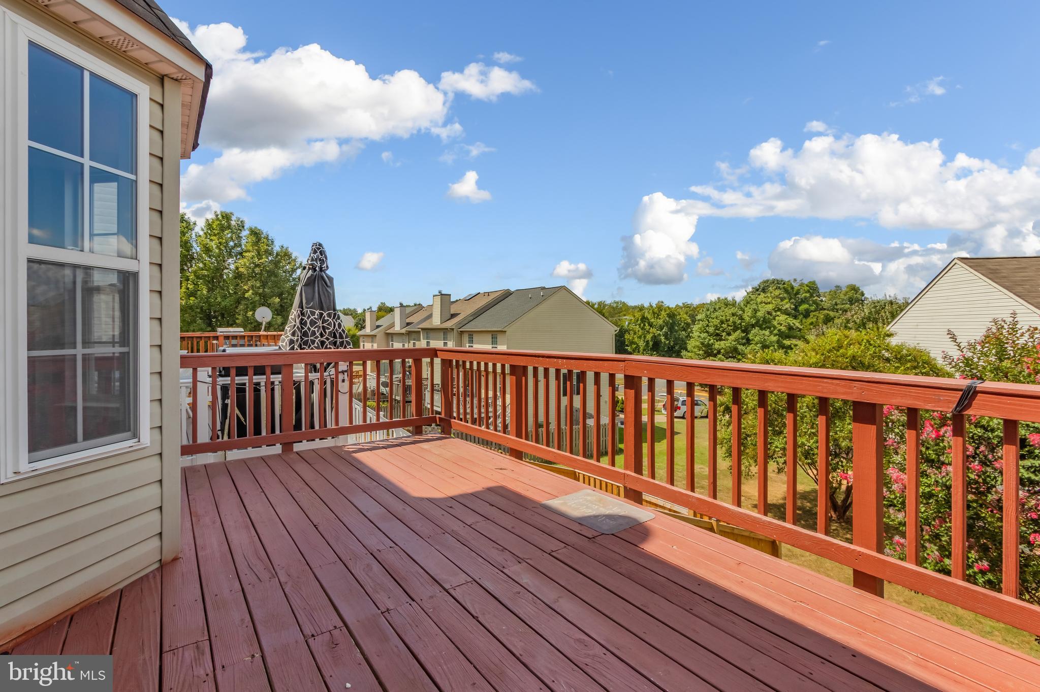 STONE RIVER - Residential Lease