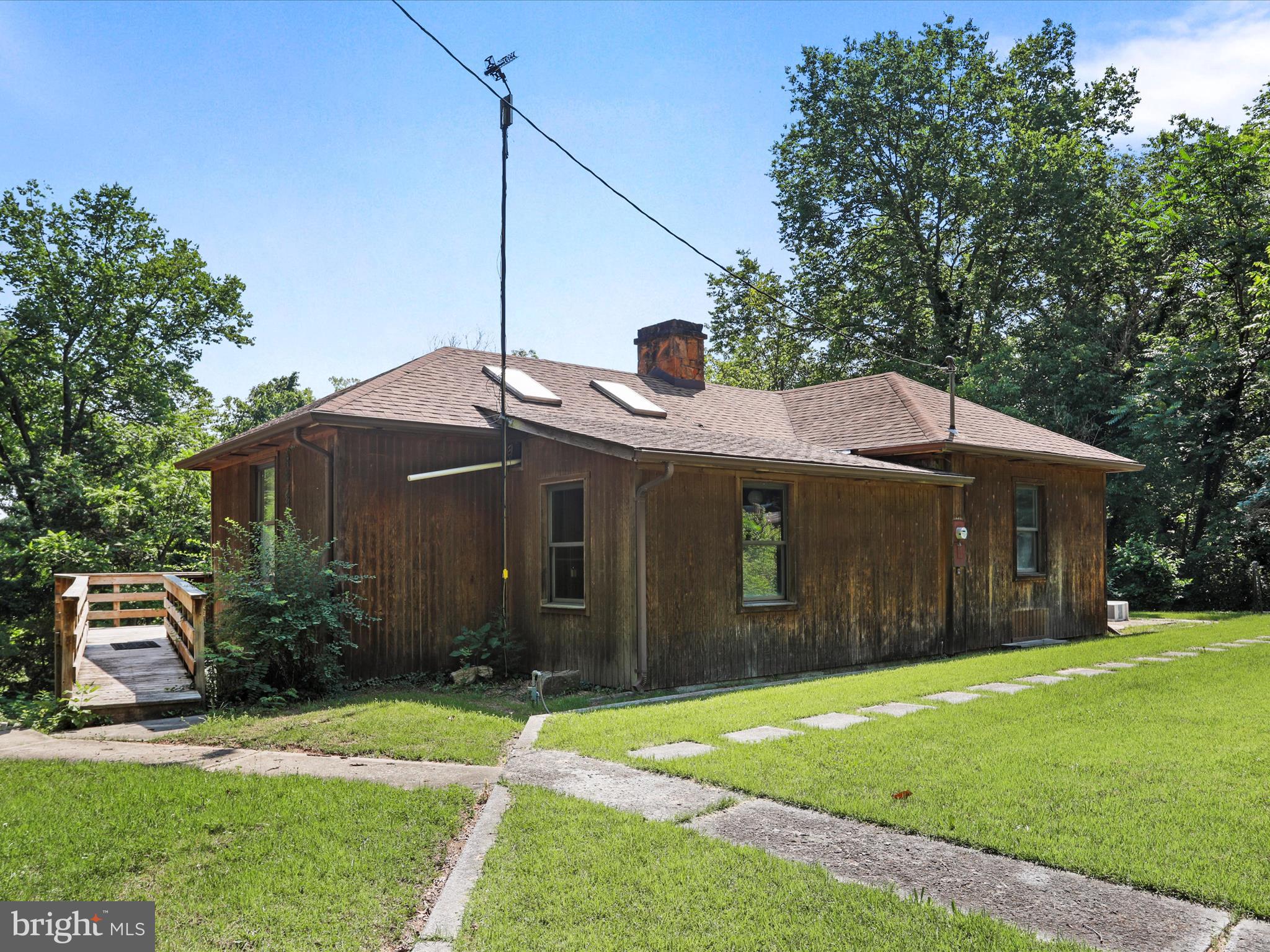 84 FUNK ROAD