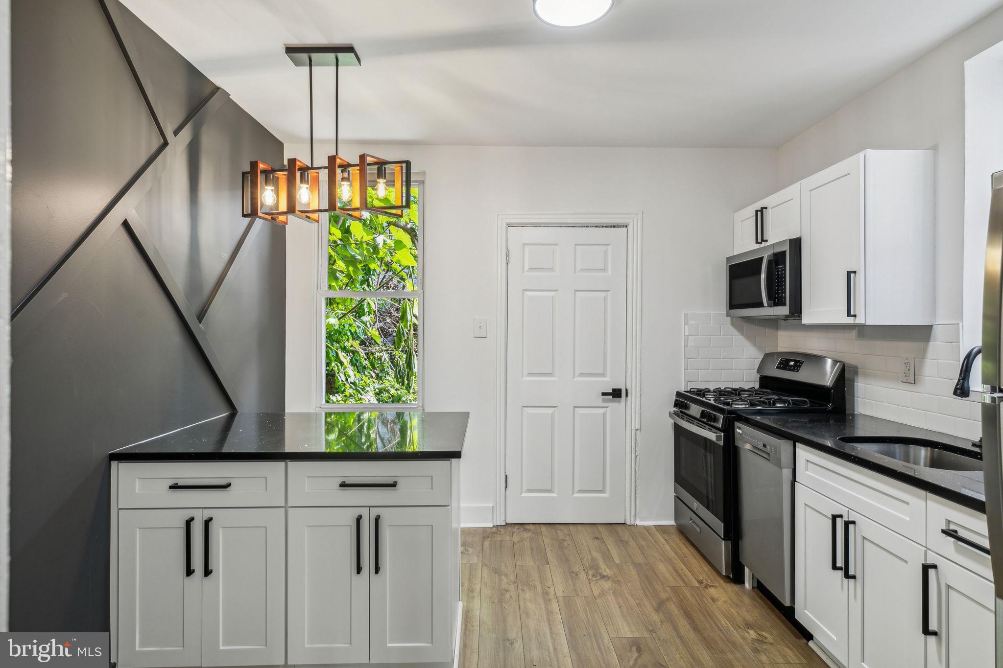 COBBS CREEK - Residential Lease