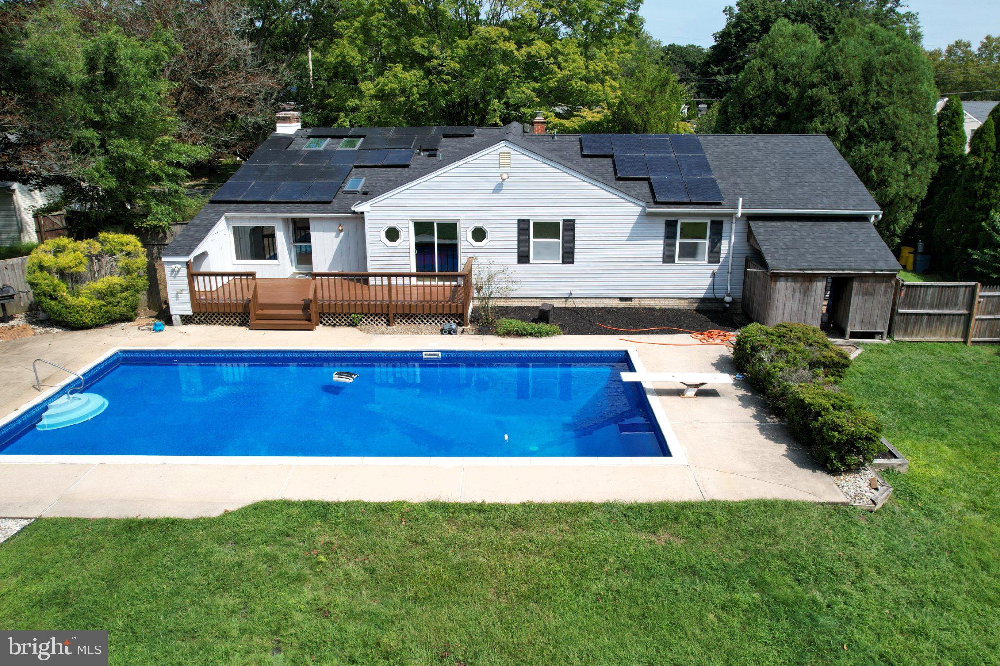 3 DARVEL DRIVE