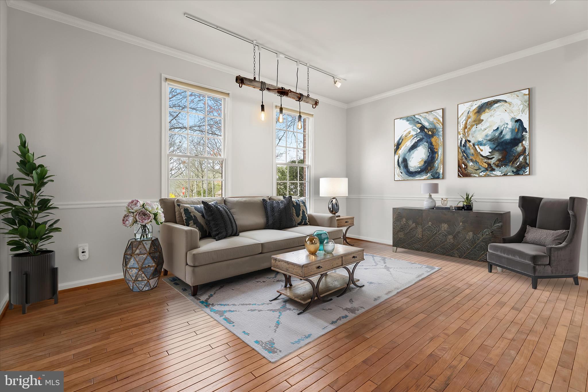 MCKENZIE MEADOWS - Residential