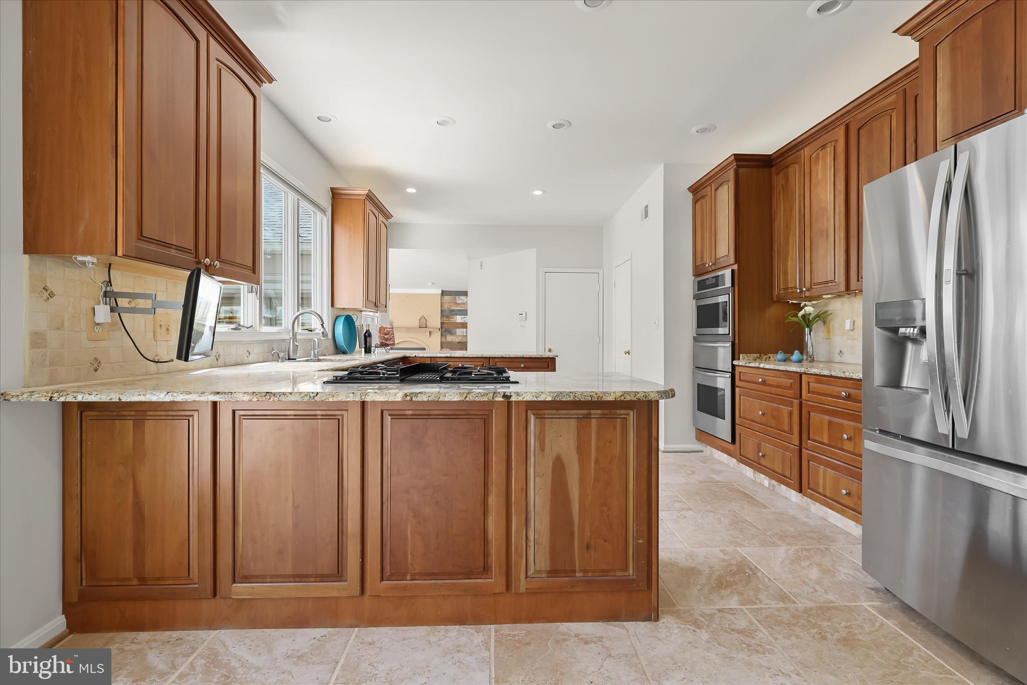 MCKENZIE MEADOWS - Residential