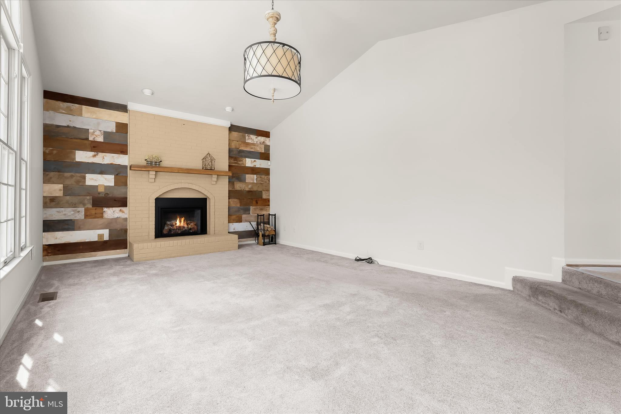 MCKENZIE MEADOWS - Residential