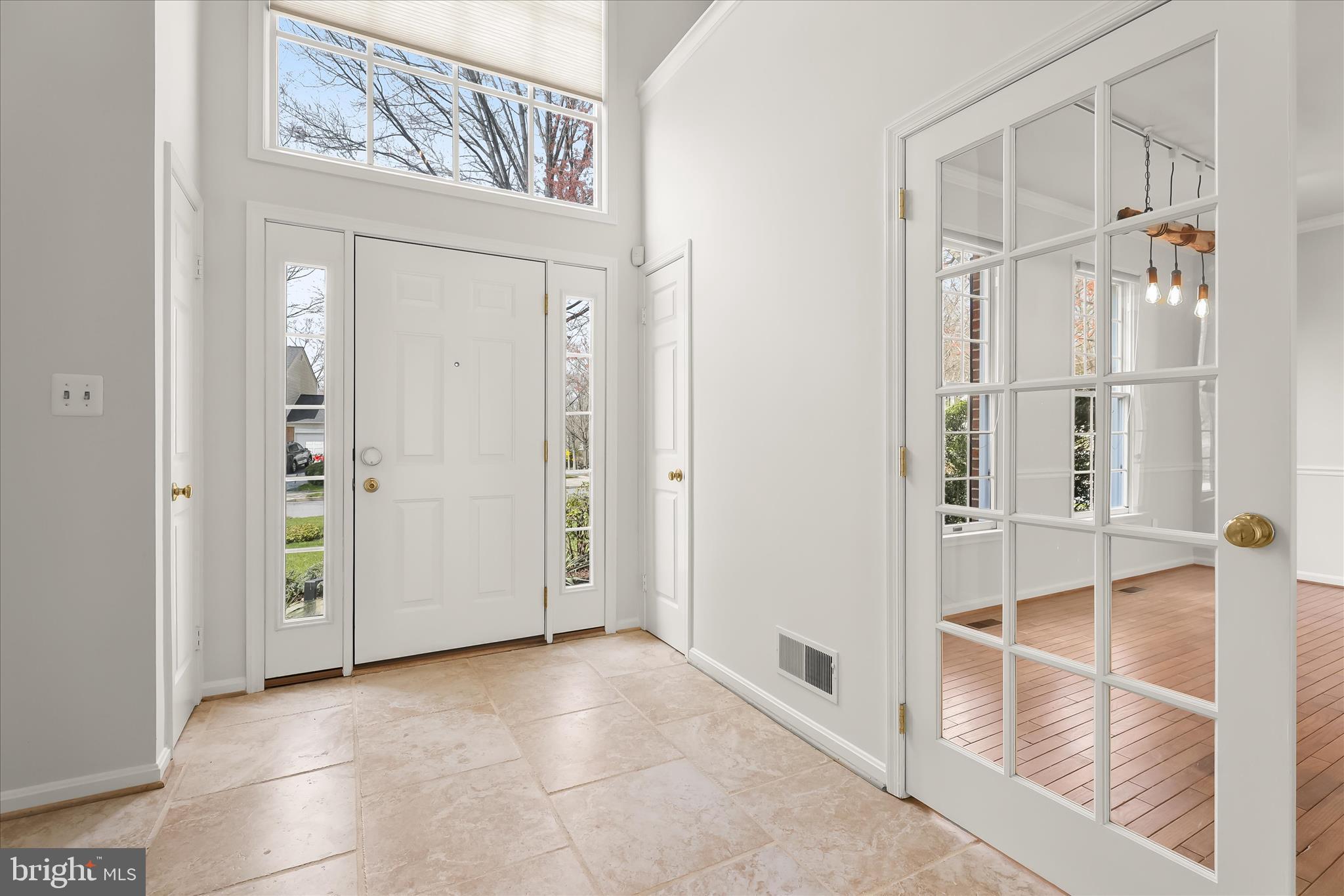 MCKENZIE MEADOWS - Residential