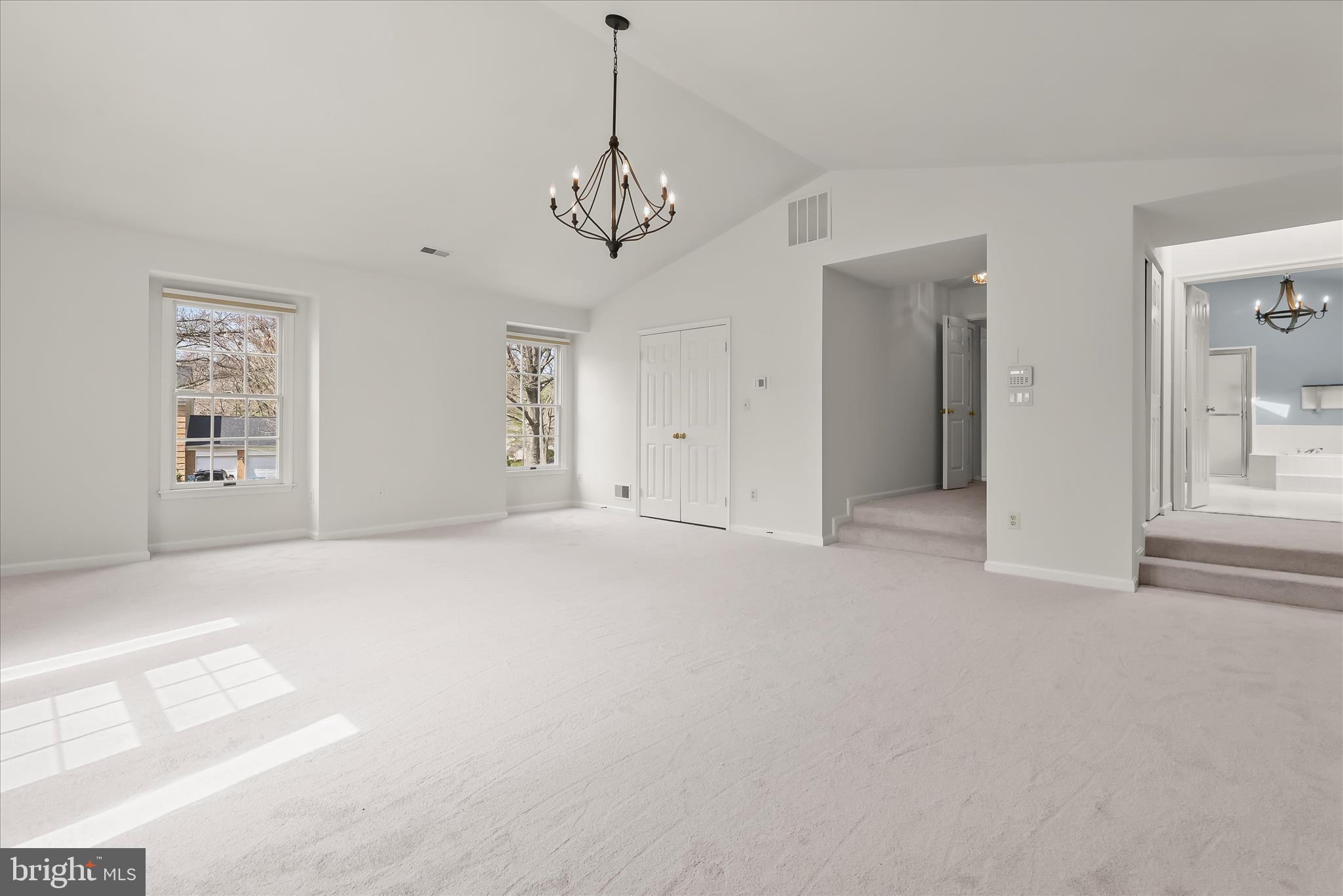 MCKENZIE MEADOWS - Residential