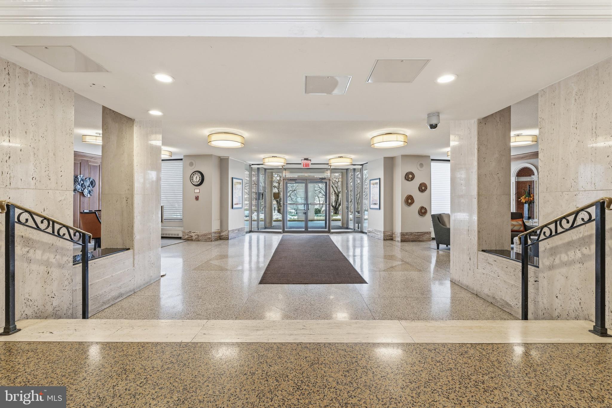 UNIVERSITY TOWERS CODM - Residential