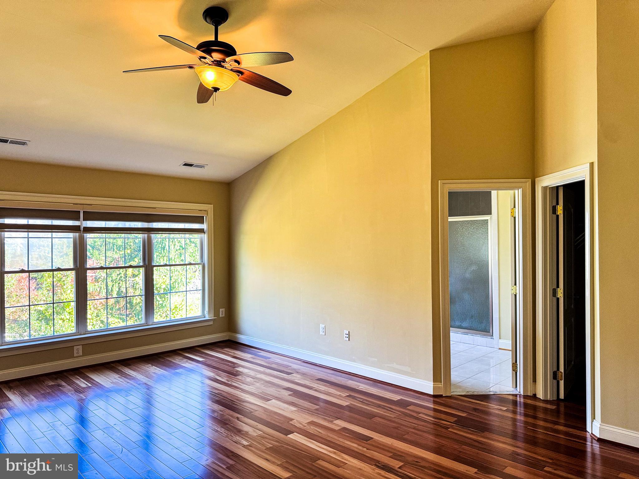 FAIRFAX PARK - Residential