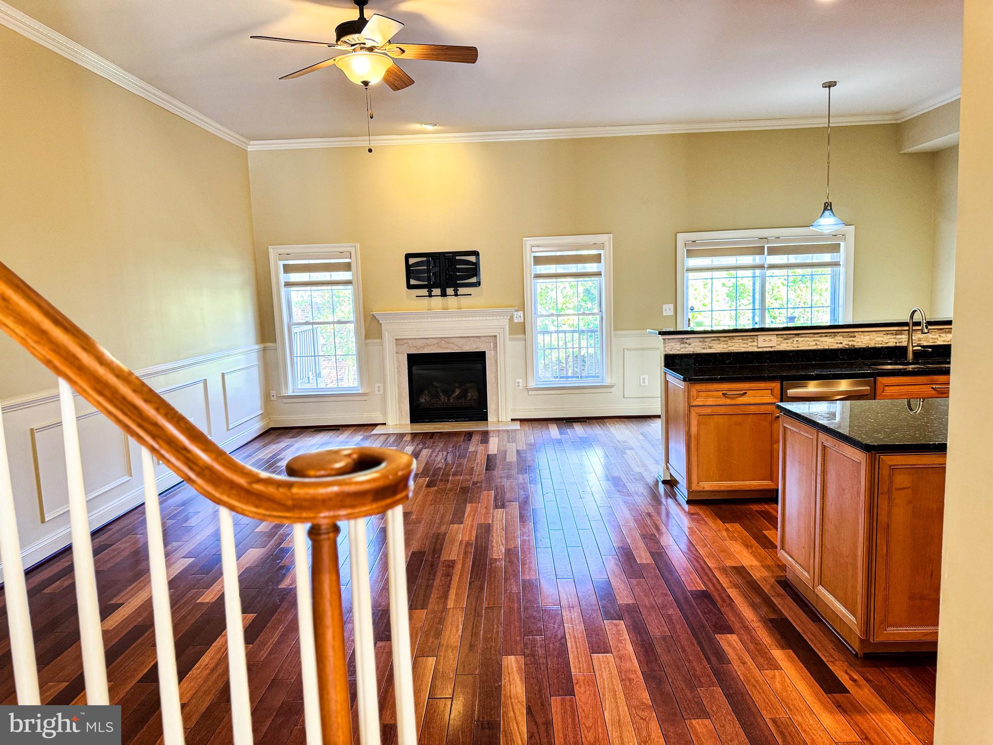 FAIRFAX PARK - Residential