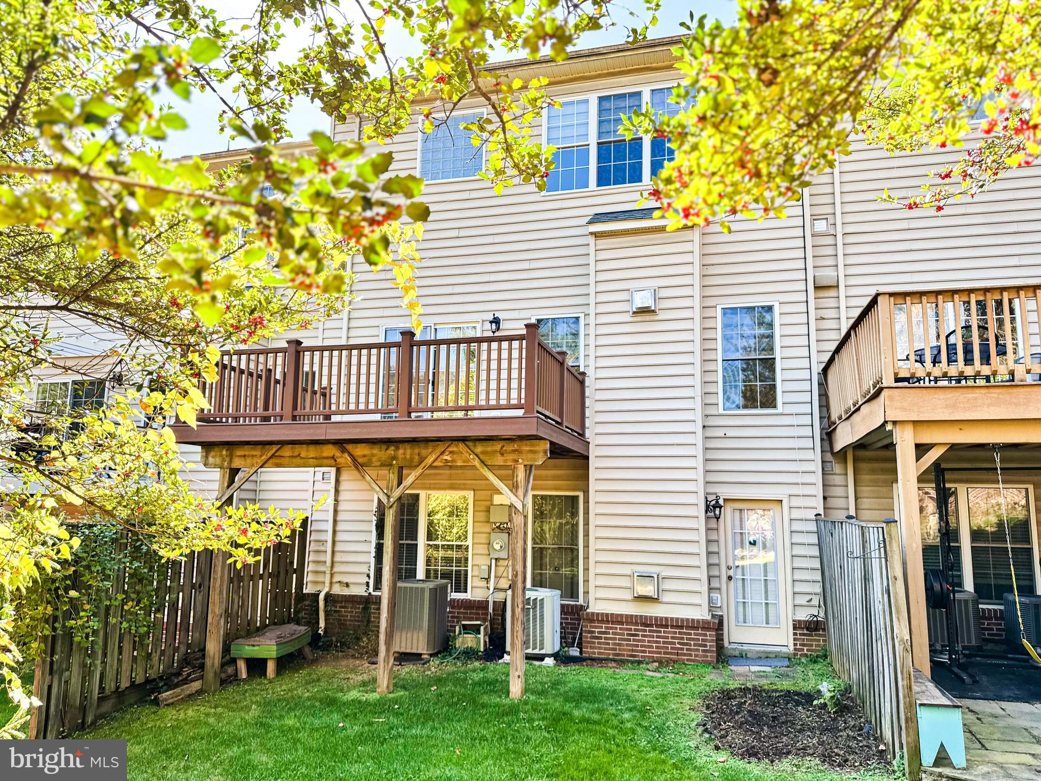 FAIRFAX PARK - Residential