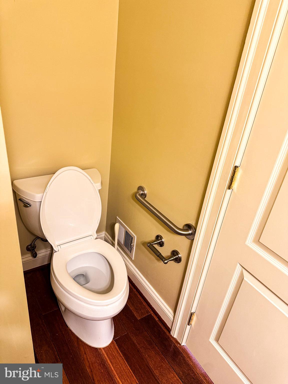 FAIRFAX PARK - Residential