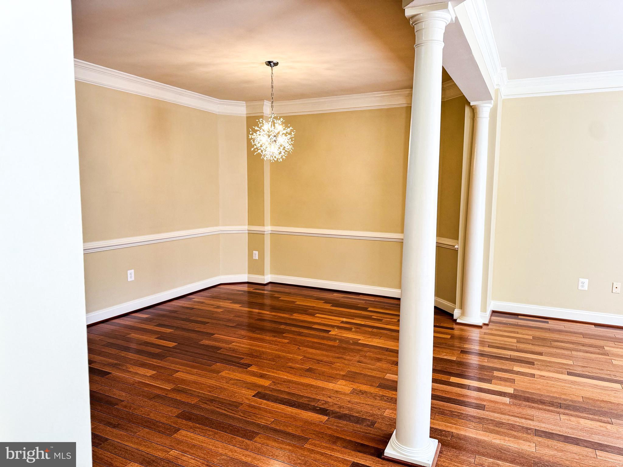 FAIRFAX PARK - Residential