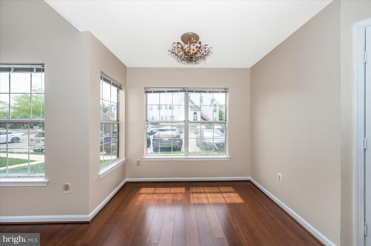 VISTAS 2 AT LAUREL - Residential