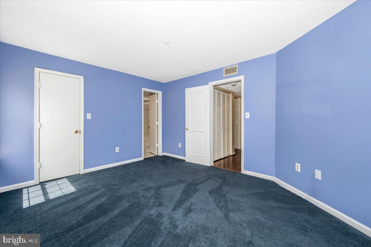 VISTAS 2 AT LAUREL - Residential