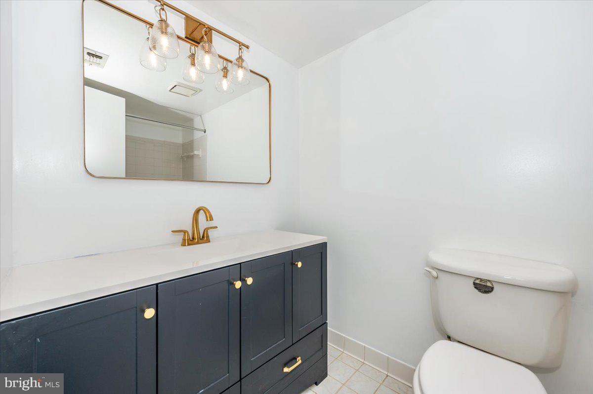 VISTAS 2 AT LAUREL - Residential