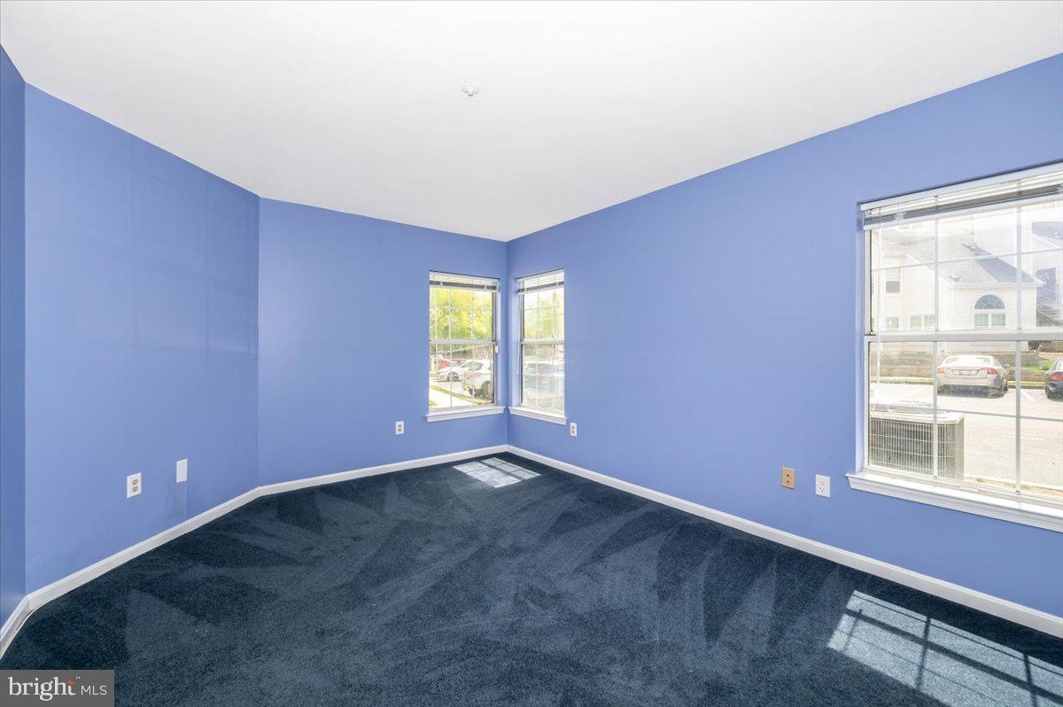 VISTAS 2 AT LAUREL - Residential