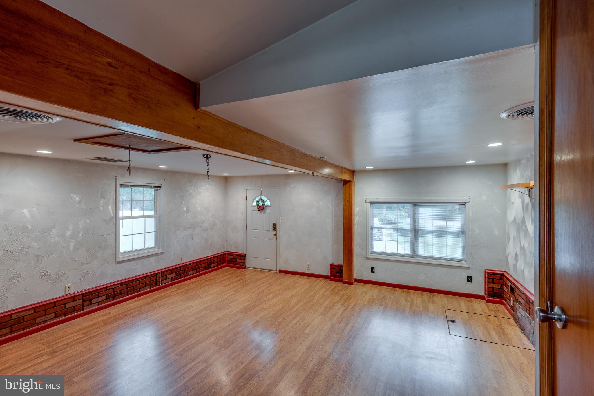 BATES ACRES - Residential