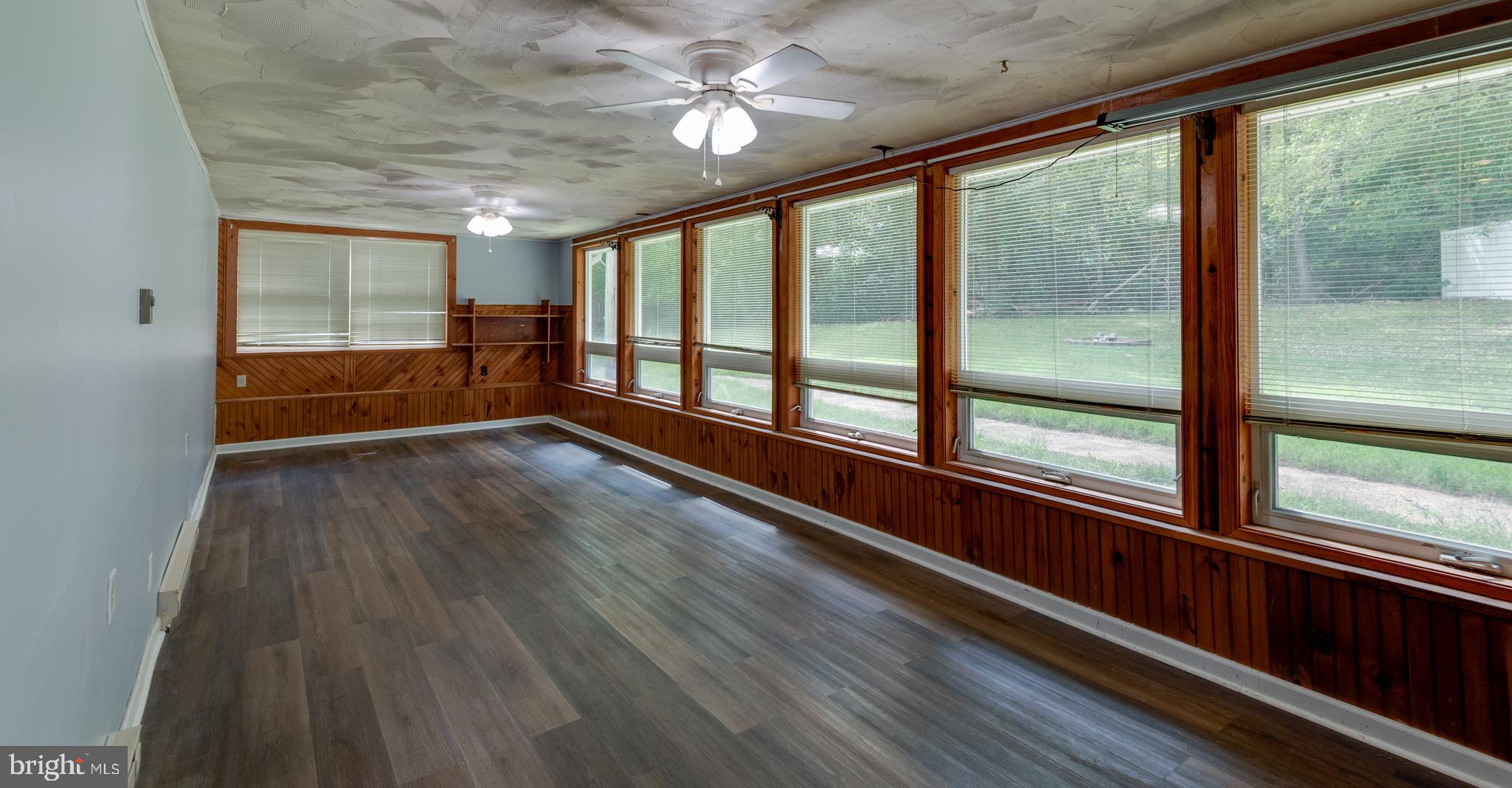 BATES ACRES - Residential