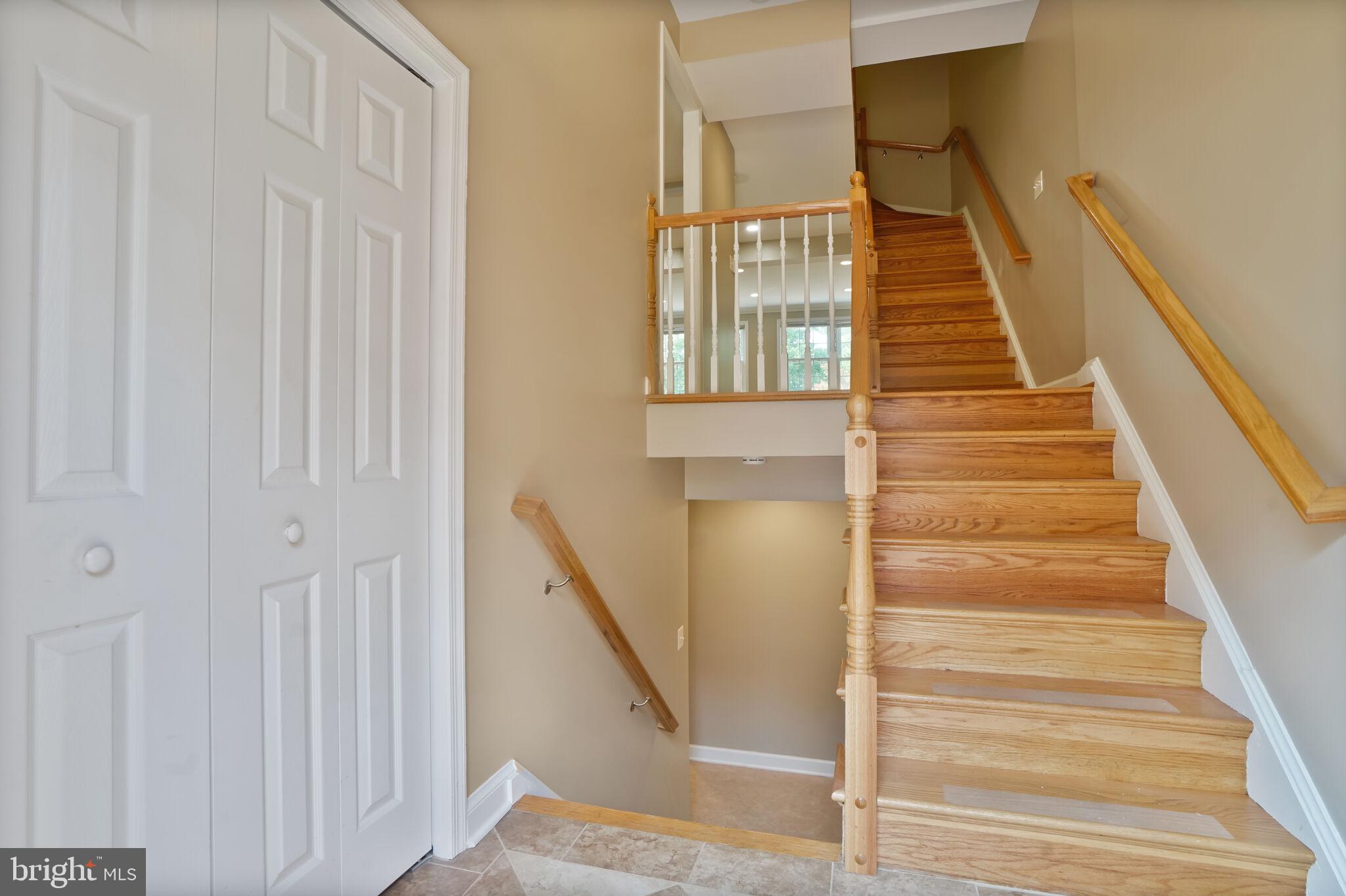 3848 UNIVERSITY DRIVE