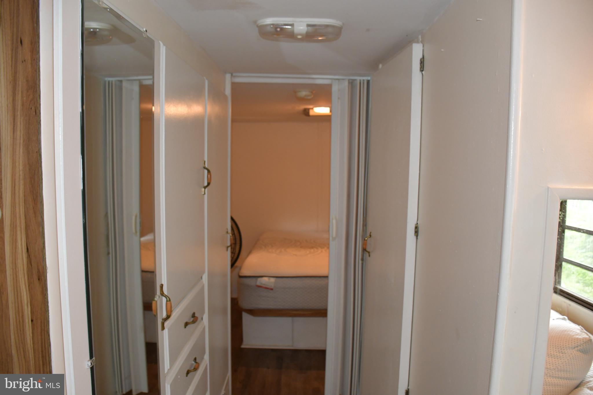 JELLYSTONE PARK - Residential